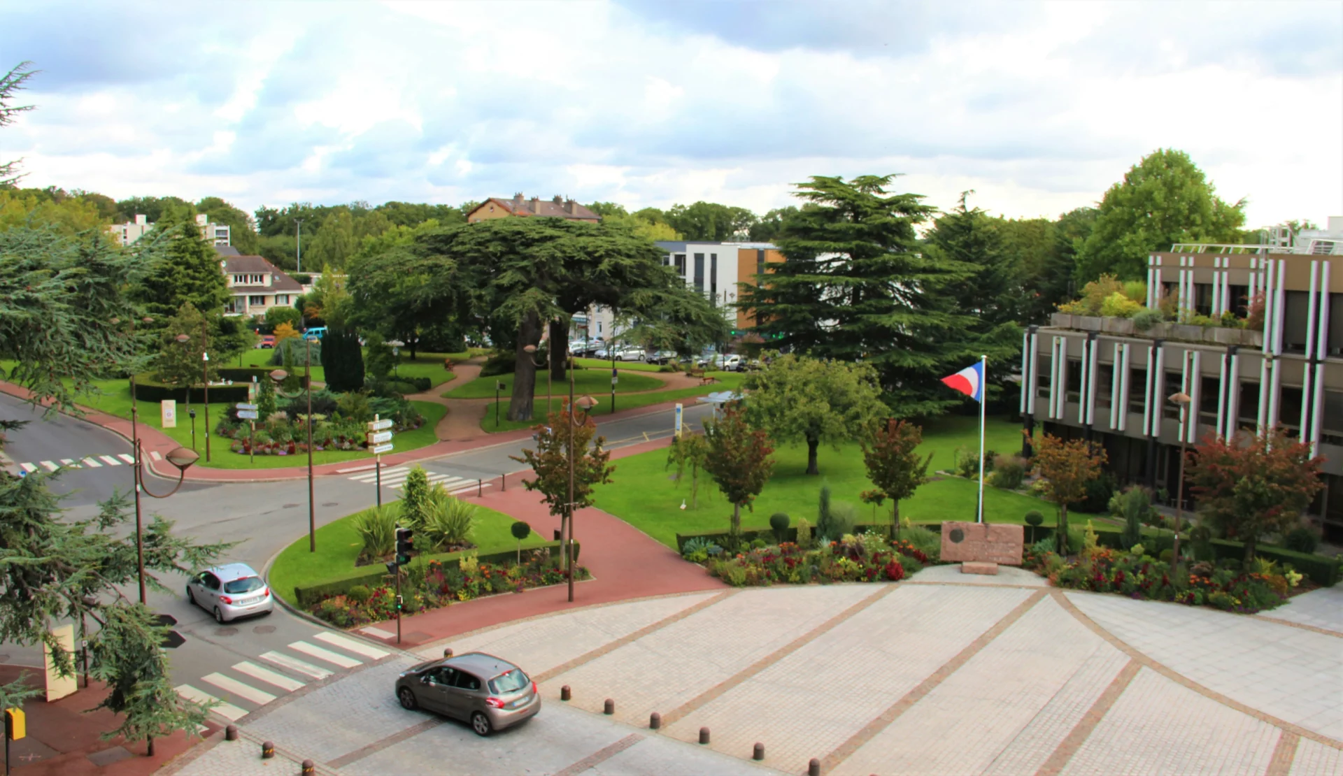 VÉLIZY-VILLACOUBLAY